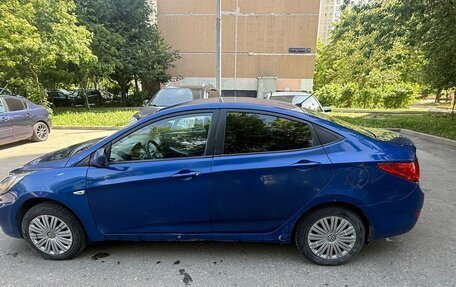 Hyundai Solaris II рестайлинг, 2013 год, 420 000 рублей, 6 фотография
