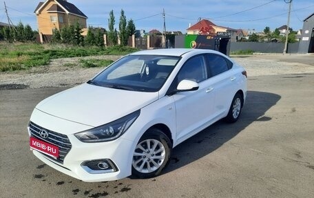 Hyundai Solaris II рестайлинг, 2017 год, 1 270 000 рублей, 1 фотография