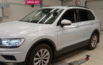 Volkswagen Tiguan II, 2020 год, 1 990 000 рублей, 1 фотография