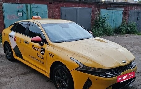 KIA K5, 2021 год, 1 800 000 рублей, 8 фотография
