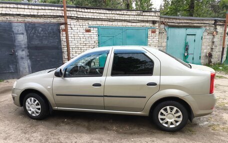 Renault Logan I, 2012 год, 700 000 рублей, 3 фотография