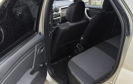 Renault Logan I, 2012 год, 700 000 рублей, 17 фотография