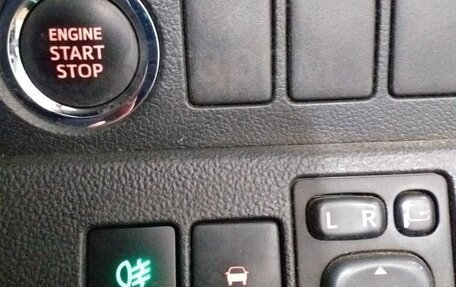 Toyota Ractis II, 2011 год, 955 000 рублей, 31 фотография
