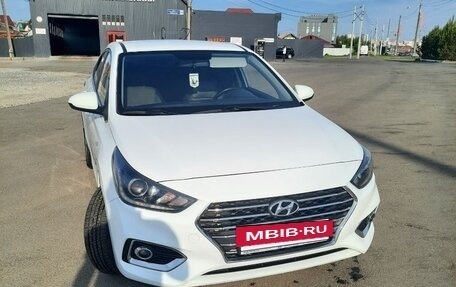 Hyundai Solaris II рестайлинг, 2017 год, 1 270 000 рублей, 6 фотография