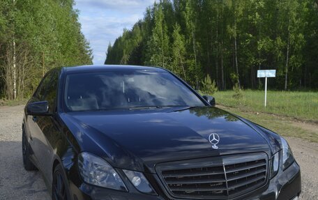 Mercedes-Benz E-Класс, 2010 год, 1 650 000 рублей, 5 фотография
