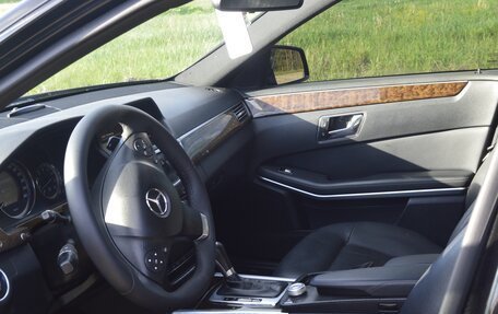Mercedes-Benz E-Класс, 2010 год, 1 650 000 рублей, 13 фотография