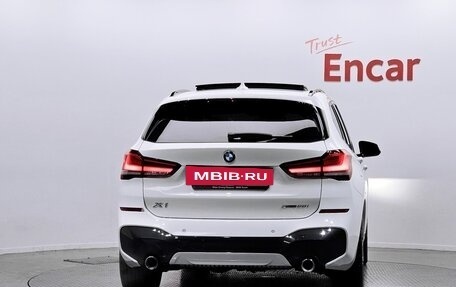 BMW X1, 2022 год, 3 325 000 рублей, 6 фотография