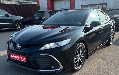 Toyota Camry, 2021 год, 4 100 000 рублей, 1 фотография