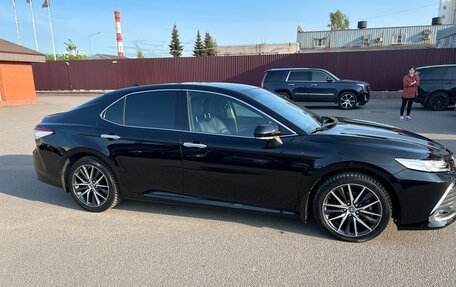 Toyota Camry, 2021 год, 4 100 000 рублей, 7 фотография
