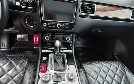 Volkswagen Touareg III, 2017 год, 3 500 000 рублей, 15 фотография