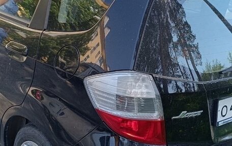 Honda Jazz II рестайлинг, 2009 год, 700 000 рублей, 2 фотография