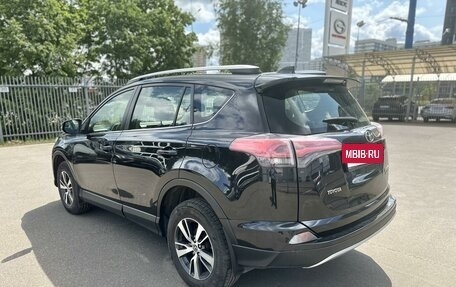 Toyota RAV4, 2016 год, 1 999 000 рублей, 4 фотография