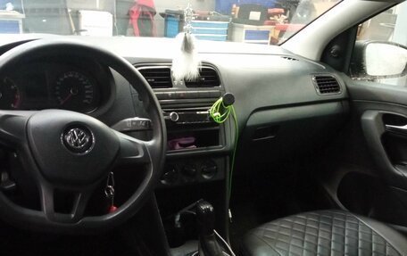 Volkswagen Polo VI (EU Market), 2016 год, 880 000 рублей, 5 фотография