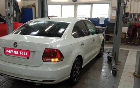 Volkswagen Polo VI (EU Market), 2016 год, 880 000 рублей, 3 фотография