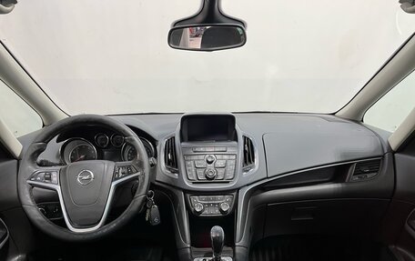 Opel Zafira C рестайлинг, 2013 год, 1 020 000 рублей, 7 фотография