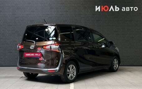 Toyota Sienta II, 2018 год, 1 730 000 рублей, 5 фотография