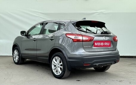 Nissan Qashqai, 2018 год, 1 880 000 рублей, 5 фотография
