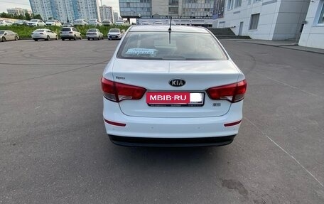 KIA Rio III рестайлинг, 2016 год, 1 500 000 рублей, 4 фотография