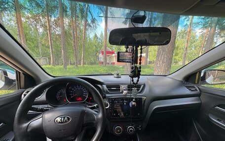 KIA Rio III рестайлинг, 2013 год, 765 000 рублей, 20 фотография