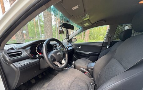 KIA Rio III рестайлинг, 2013 год, 765 000 рублей, 22 фотография