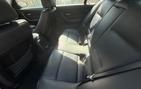 BMW 3 серия, 2005 год, 1 300 000 рублей, 18 фотография