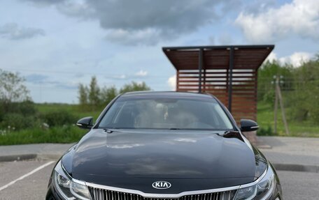 KIA Optima IV, 2019 год, 1 590 000 рублей, 2 фотография