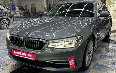 BMW 5 серия, 2018 год, 3 900 000 рублей, 14 фотография