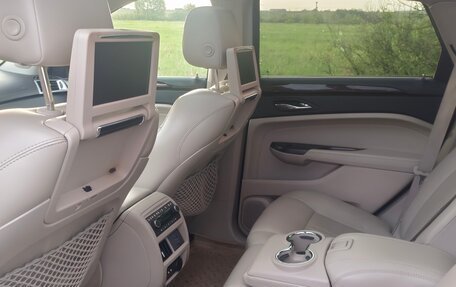 Cadillac SRX II рестайлинг, 2011 год, 1 250 000 рублей, 16 фотография