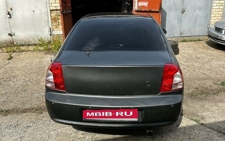 KIA Shuma II, 2004 год, 185 000 рублей, 3 фотография