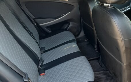Hyundai Solaris II рестайлинг, 2016 год, 1 300 000 рублей, 2 фотография