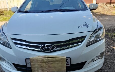 Hyundai Solaris II рестайлинг, 2016 год, 1 300 000 рублей, 13 фотография