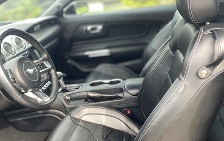Ford Mustang VI рестайлинг, 2021 год, 3 800 000 рублей, 4 фотография