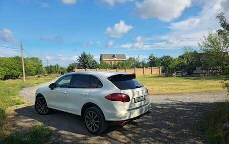 Porsche Cayenne III, 2011 год, 2 650 000 рублей, 12 фотография