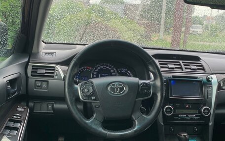 Toyota Camry, 2014 год, 1 799 000 рублей, 13 фотография