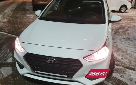 Hyundai Solaris II рестайлинг, 2019 год, 1 100 000 рублей, 15 фотография