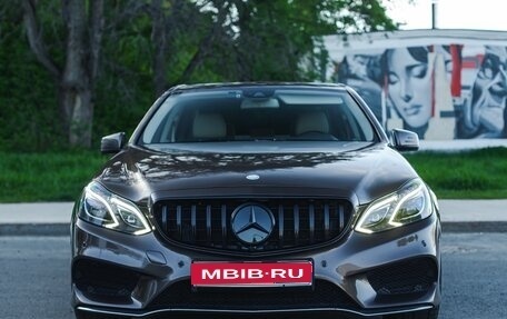 Mercedes-Benz E-Класс, 2014 год, 2 450 000 рублей, 1 фотография