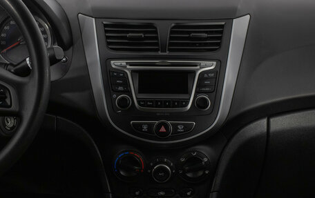 Hyundai Solaris II рестайлинг, 2016 год, 973 000 рублей, 14 фотография
