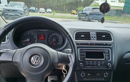 Volkswagen Polo VI (EU Market), 2012 год, 750 000 рублей, 21 фотография