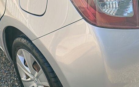 Toyota Ractis I, 2010 год, 800 000 рублей, 6 фотография