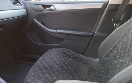 Volkswagen Jetta VI, 2013 год, 1 120 000 рублей, 5 фотография