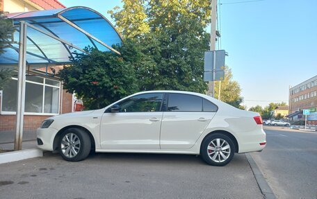 Volkswagen Jetta VI, 2013 год, 1 120 000 рублей, 12 фотография