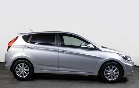 Hyundai Solaris II рестайлинг, 2013 год, 785 000 рублей, 4 фотография