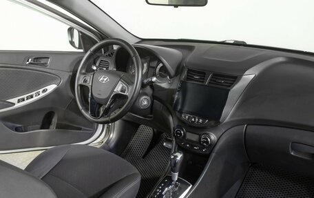 Hyundai Solaris II рестайлинг, 2013 год, 785 000 рублей, 11 фотография