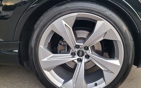 Audi Q7, 2021 год, 8 000 000 рублей, 29 фотография