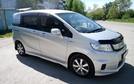 Honda Freed I, 2012 год, 1 250 000 рублей, 8 фотография