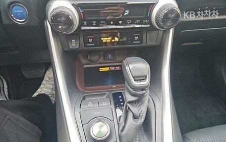 Toyota RAV4, 2022 год, 2 685 000 рублей, 14 фотография