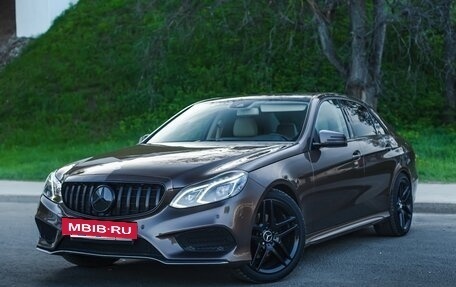 Mercedes-Benz E-Класс, 2014 год, 2 450 000 рублей, 4 фотография