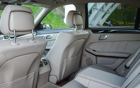 Mercedes-Benz E-Класс, 2014 год, 2 450 000 рублей, 20 фотография