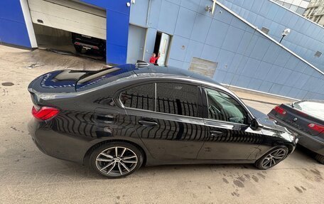 BMW 3 серия, 2021 год, 4 946 000 рублей, 11 фотография
