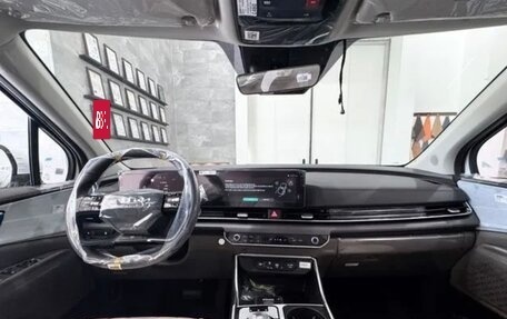 KIA Carnival, 2025 год, 5 654 000 рублей, 15 фотография